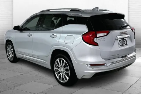 More photos of 2022 GMC Terrain Denali at Cable Dahmer Kia of Lawrence, KS