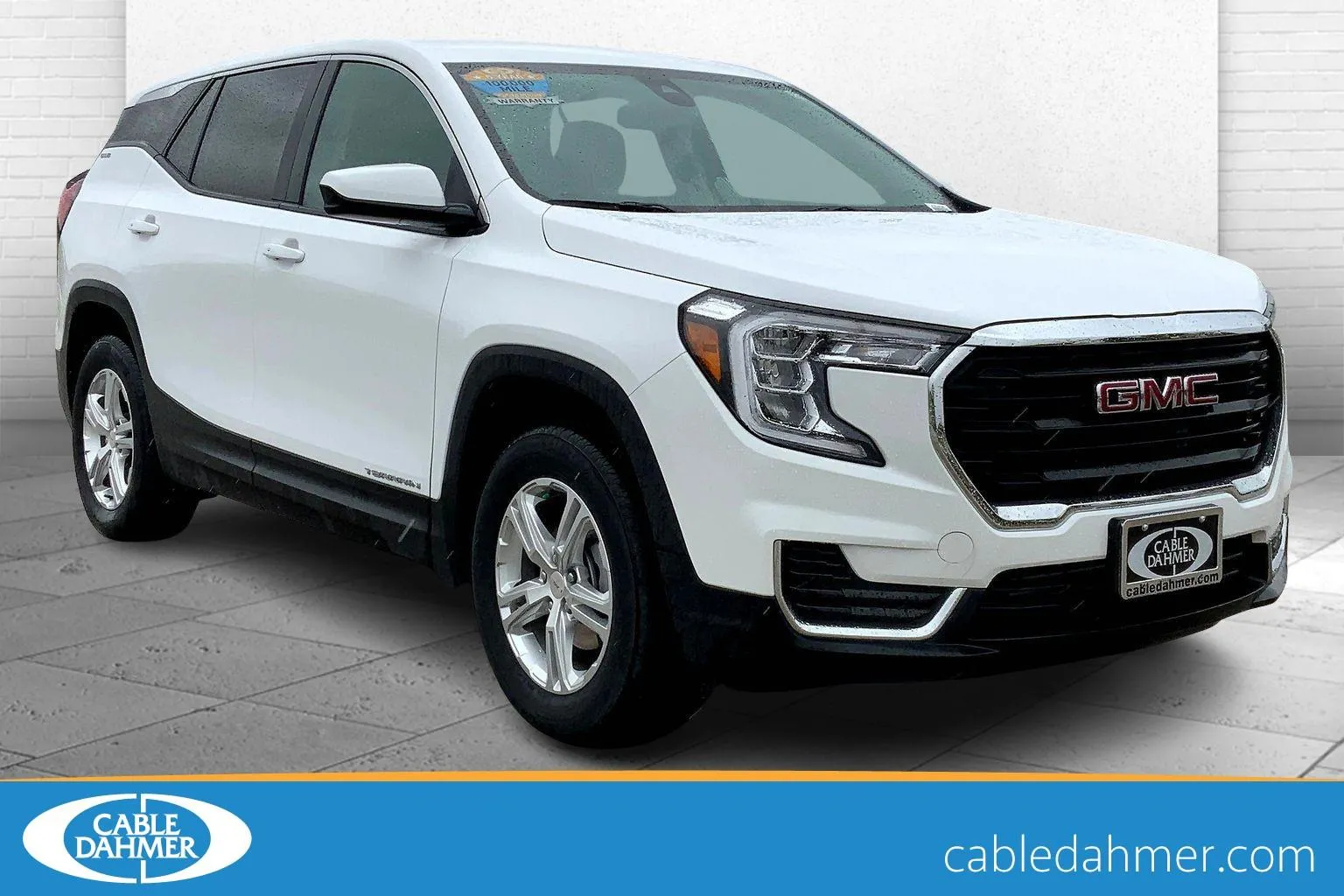 Used 2024 GMC Terrain SLE with VIN 3GKALTEG4RL337651 for sale in Kansas City