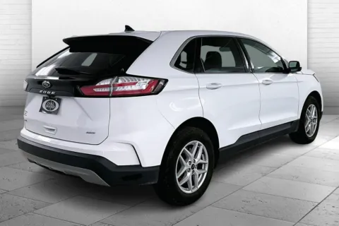 More photos of 2024 Ford Edge SEL at Cable Dahmer Kia of Lawrence, KS