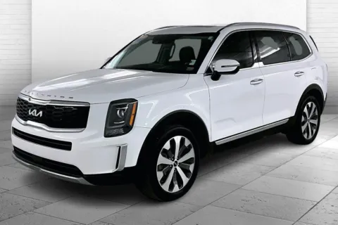 Another view of 2022 Kia Telluride S for sale in Lawrence, KS at Cable Dahmer Kia of Lawrence