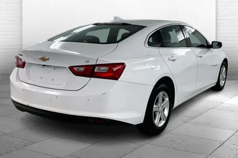 More photos of 2024 Chevrolet Malibu LT at Cable Dahmer Kia of Lawrence, KS