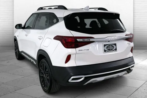 More photos of 2022 Kia Seltos Nightfall at Cable Dahmer Kia of Lawrence, KS