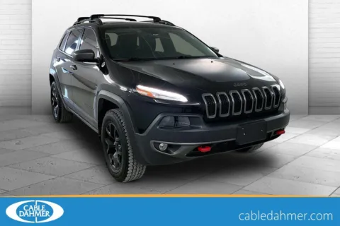Black 2017 Jeep Cherokee Trailhawk L Plus for sale in Lawrence, KS