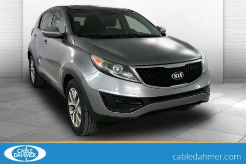 Silver 2016 Kia Sportage LX for sale in Lawrence, KS