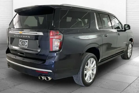 More photos of 2023 Chevrolet Suburban High Country at Cable Dahmer Kia of Lawrence, KS