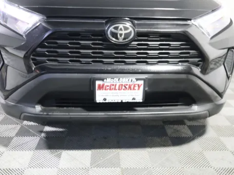 More photos of 2022 Toyota RAV4 XLE at McCloskey Imports & 4x4s (Licensed as McCloskey Isuzu), CO