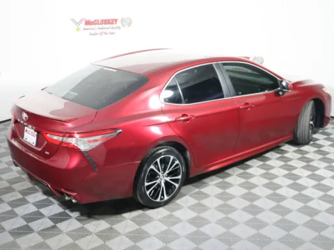 More photos of 2018 Toyota Camry L at McCloskey Imports & 4x4s (Licensed as McCloskey Isuzu), CO