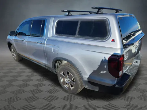 More photos of 2020 Honda Ridgeline RTL-E at McCloskey Imports & 4x4s (Licensed as McCloskey Isuzu), CO