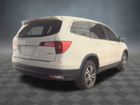 More photos of 2018 Honda Pilot EX-L at McCloskey Imports & 4x4s (Licensed as McCloskey Isuzu), CO