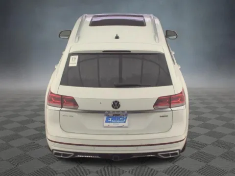 More photos of 2021 Volkswagen Atlas 3.6L V6 SEL Premium R-Line at McCloskey Imports & 4x4s (Licensed as McCloskey Isuzu), CO