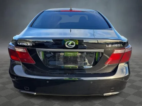 More photos of 2009 Lexus LS 460 L at McCloskey Imports & 4x4s (Licensed as McCloskey Isuzu), CO