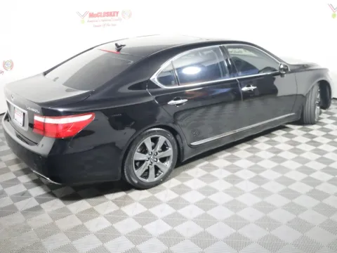 More photos of 2009 Lexus LS 460 L at McCloskey Imports & 4x4s (Licensed as McCloskey Isuzu), CO