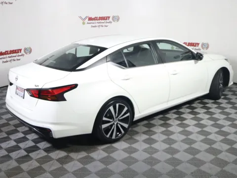 More photos of 2020 Nissan Altima 2.5 SR at McCloskey Imports & 4x4s (Licensed as McCloskey Isuzu), CO