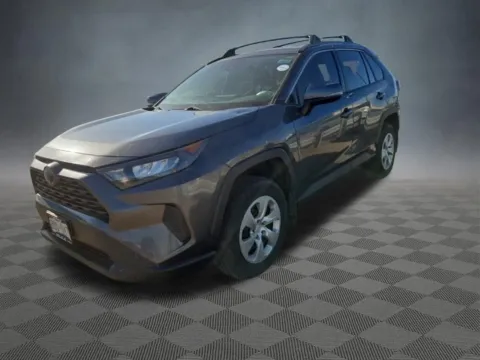More photos of 2020 Toyota RAV4 LE at McCloskey Imports & 4x4s (Licensed as McCloskey Isuzu), CO