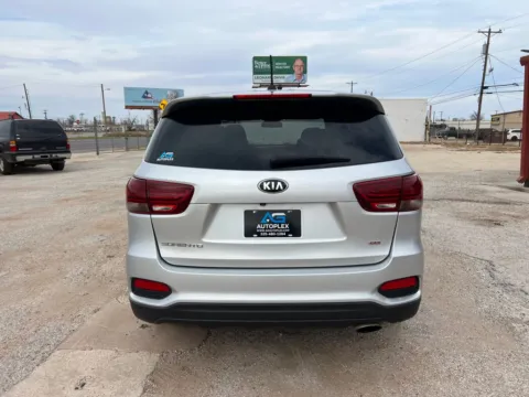 More photos of 2019 KIA SORENTO L at AG Autoplex, TX
