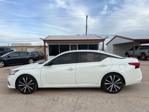 White 2019 NISSAN ALTIMA 2.5 SR for sale in Abilene, TX