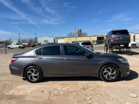 More photos of 2017 HONDA ACCORD LX at AG Autoplex, TX