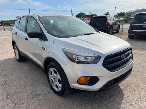 More photos of 2019 FORD ESCAPE S at AG Autoplex, TX