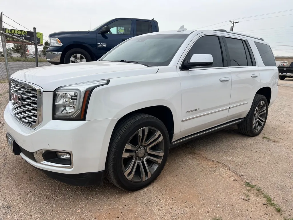 2019 GMC Yukon 4WD Denali's photo