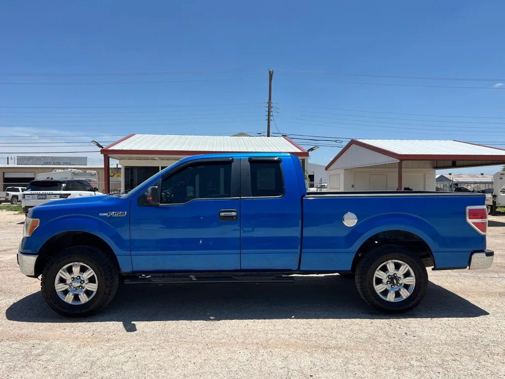 2012 Ford F-150 XL SuperCab 145-in's photo