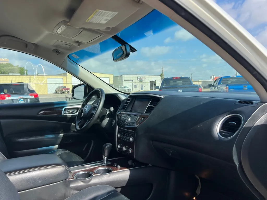 2013 Nissan Pathfinder S - Photo 17