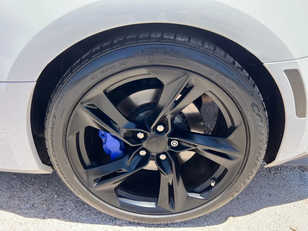 2020 Chevrolet Camaro 1SS - Photo 9