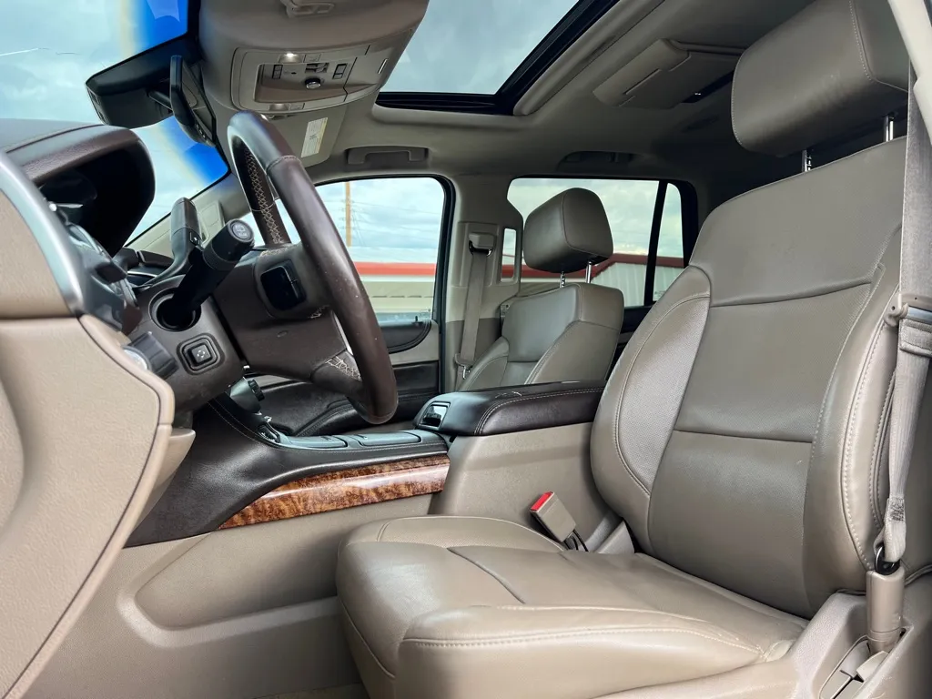 2016 Chevrolet Tahoe LTZ - Photo 12