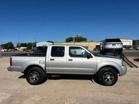 More photos of 2004 NISSAN FRONTIER XE-V6 at AG Autoplex, TX