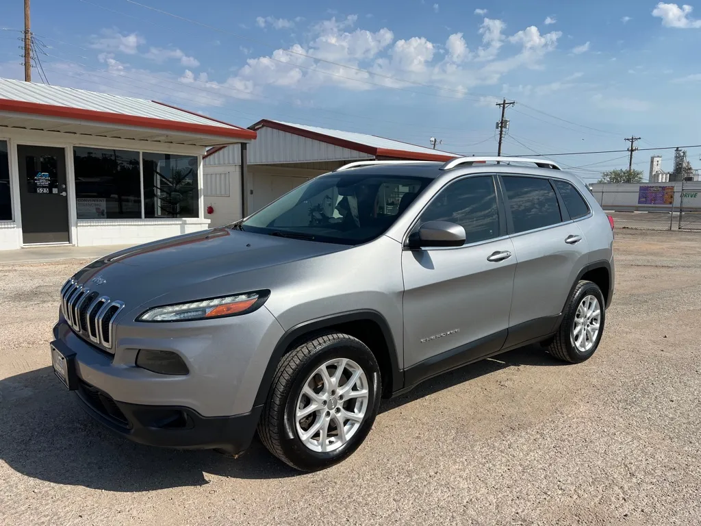 Silver 2016 JEEP CHEROKEE LATITUDE for sale in Abilene, TX