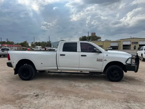 More photos of 2014 RAM 3500 TRADESMAN at AG Autoplex, TX
