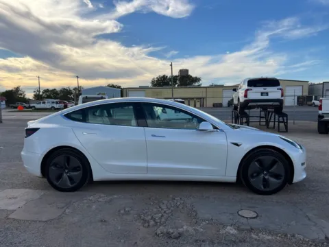 More photos of 2019 TESLA MODEL 3 STANDARD RANGE at AG Autoplex, TX