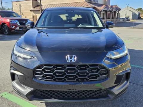 Photos of 2024 Honda HR-V LX for sale in Macon, GA at ALM CDJR Macon