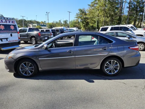 Another view of 2016 Toyota Camry SE for sale in Macon, GA at ALM CDJR Macon