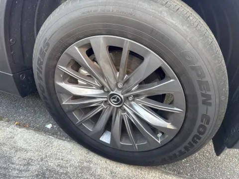 More photos of 2025 Mazda CX-90 3.3 Turbo Preferred at ALM CDJR Macon, GA