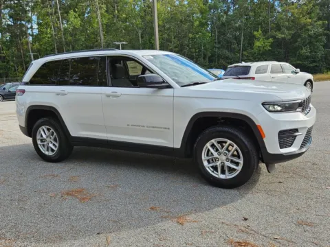 White 2025 Jeep Grand Cherokee Laredo X for sale in Macon, GA