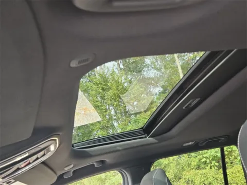 More photos of 2025 Jeep Grand Cherokee Laredo X at ALM CDJR Macon, GA