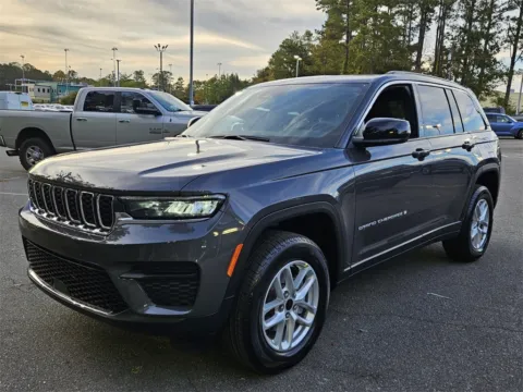 Another view of 2025 Jeep Grand Cherokee Laredo X for sale in Macon, GA at ALM CDJR Macon