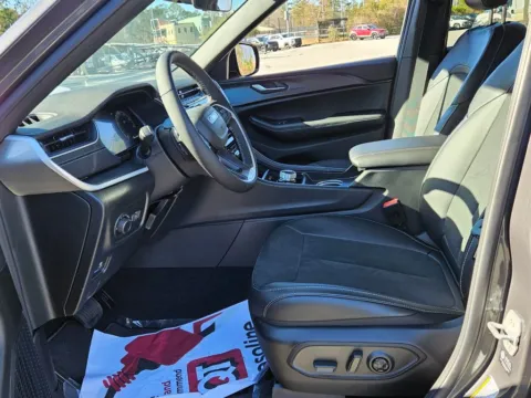 More photos of 2025 Jeep Grand Cherokee L Altitude X at ALM CDJR Macon, GA