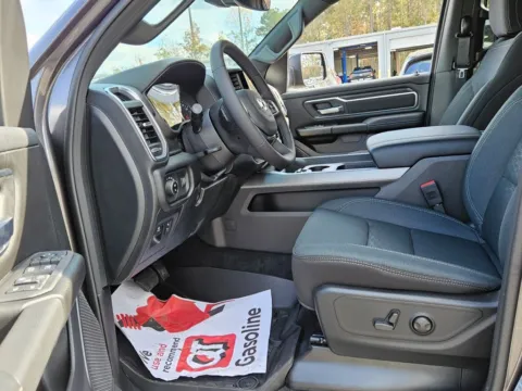 More photos of 2025 Ram 1500 Big Horn/Lone Star at ALM CDJR Macon, GA