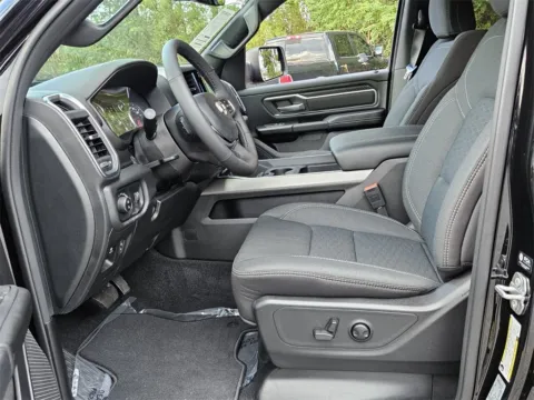 More photos of 2025 Ram 1500 Big Horn/Lone Star at ALM CDJR Macon, GA