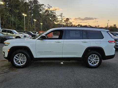 More photos of 2025 Jeep Grand Cherokee L Laredo at ALM CDJR Macon, GA