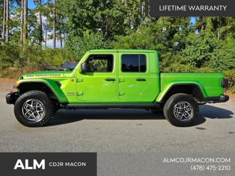 More photos of 2025 Jeep Gladiator Rubicon at ALM CDJR Macon, GA
