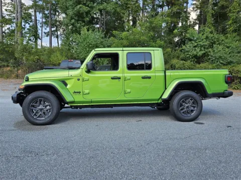 More photos of 2025 Jeep Gladiator Sport S at ALM CDJR Macon, GA