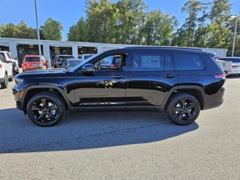Another view of 2025 Jeep Grand Cherokee L Limited for sale in Macon, GA at ALM CDJR Macon