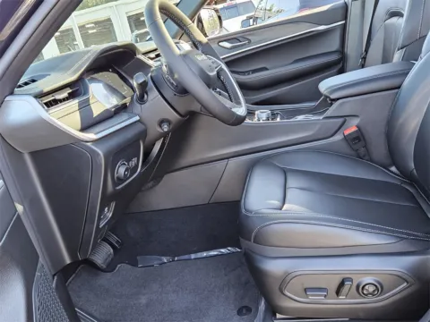 More photos of 2025 Jeep Grand Cherokee L Limited at ALM CDJR Macon, GA