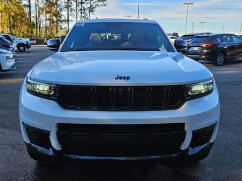 Photos of 2025 Jeep Grand Cherokee L Limited for sale in Macon, GA at ALM CDJR Macon
