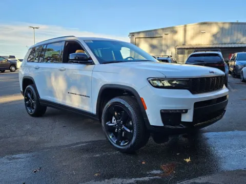 White 2025 Jeep Grand Cherokee L Limited for sale in Macon, GA