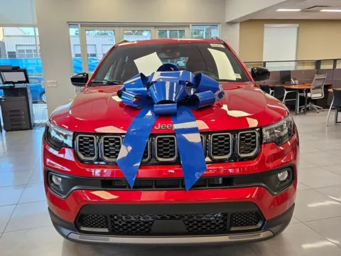 Photos of 2026 Jeep Compass Latitude for sale in Macon, GA at ALM CDJR Macon