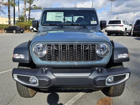 Photos of 2026 Jeep Gladiator Sport for sale in Macon, GA at ALM CDJR Macon