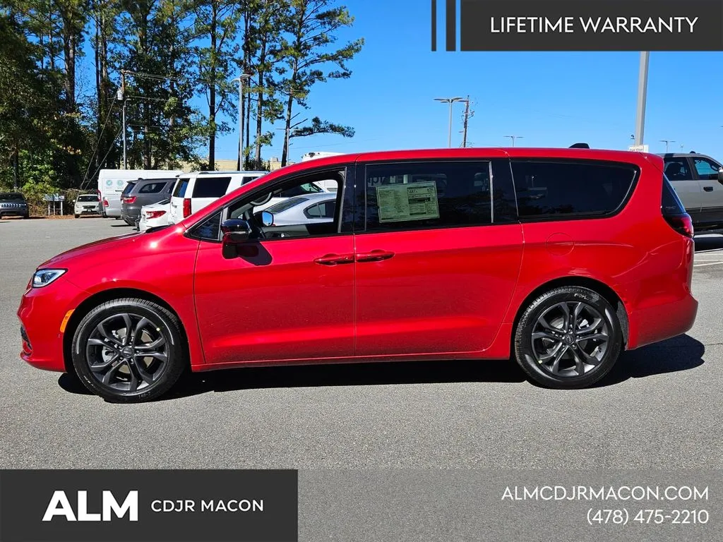2026 Chrysler Pacifica Select - Photo 5